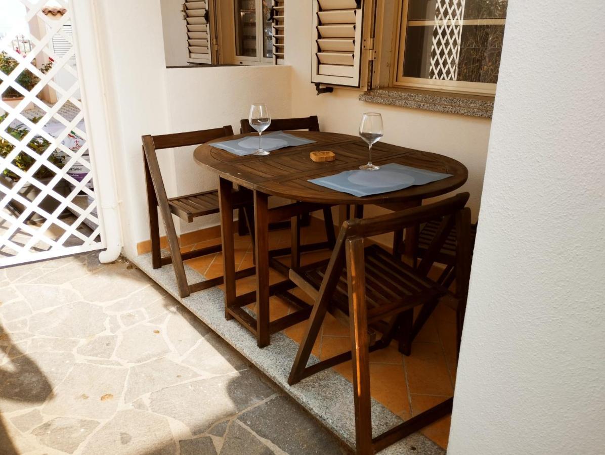 Summer Room- Fronte Spiaggia La Caletta Ngoại thất bức ảnh